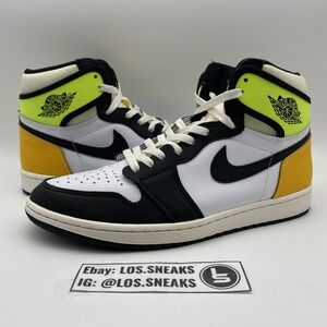 Size 11 - Jordan 1 Retro High OG Volt (555088-118)